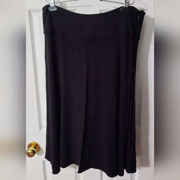 Catherine Stewart Black A-line Skirt - Picture 1 of 7